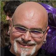 Profesor de batería imparte clases desplazándose donde esté tu batería